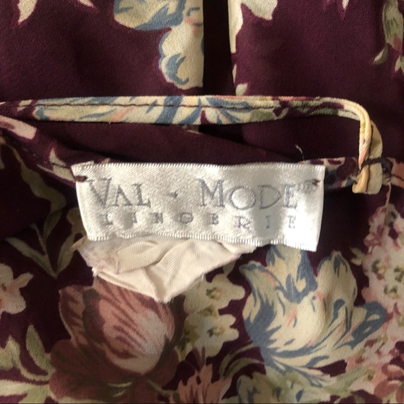 Val Mode Vintage Floral Camisole - Picture 8 of 11